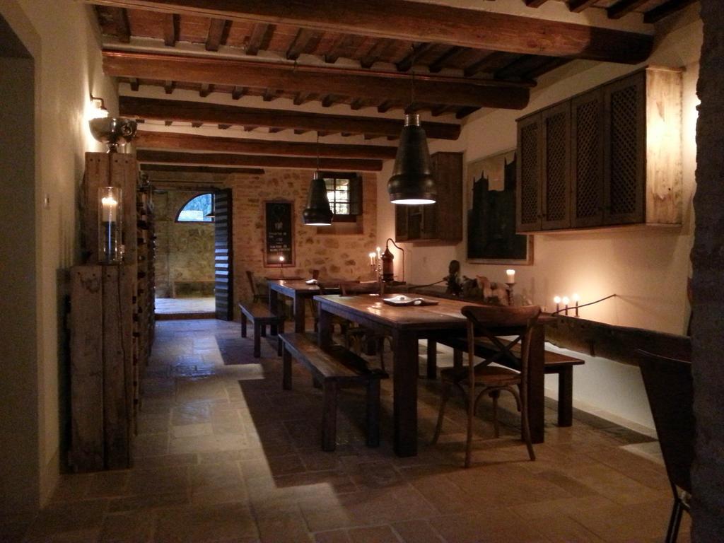 Locanda Cugnanello Anqua Exterior photo